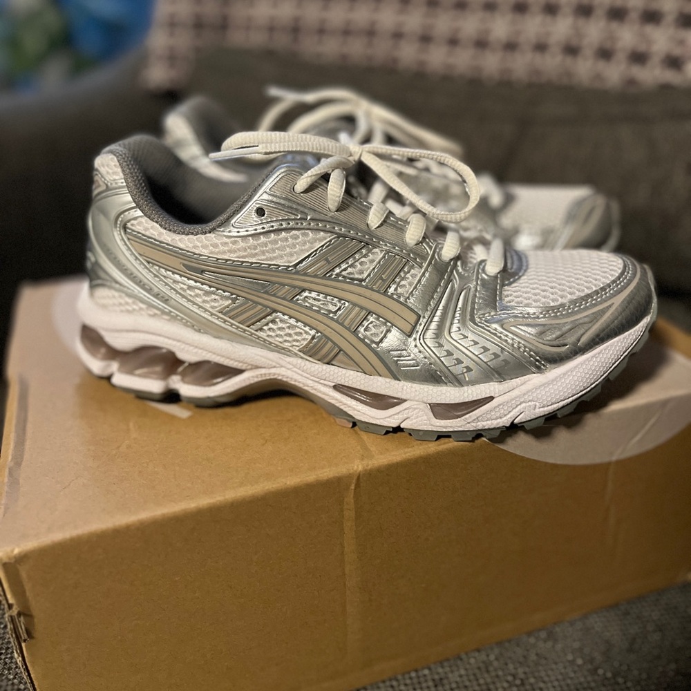 ASICS Gel-Kayano 14 White Moonrock (Women's) (Size 6.5W)